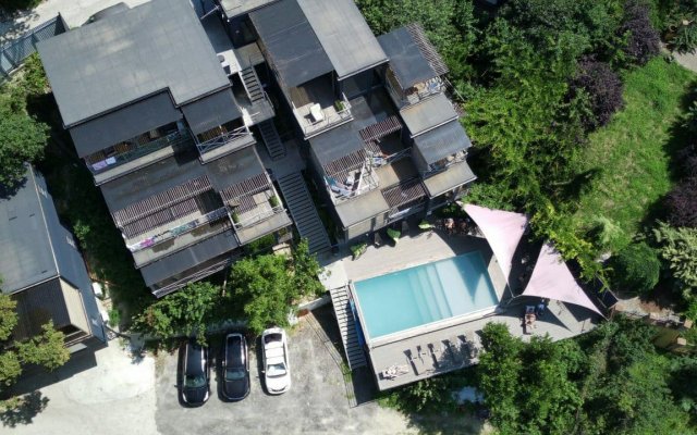 База отдыха Серый дом