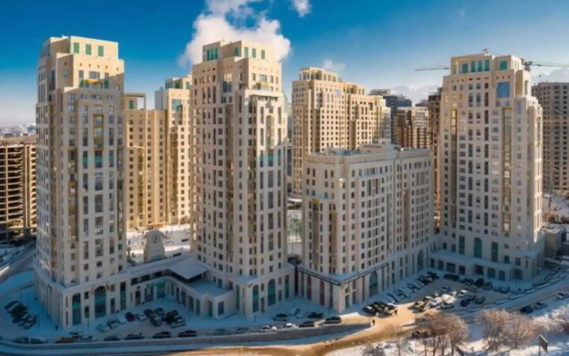 Na Prospekte Seyfullina 574/6 Apartment