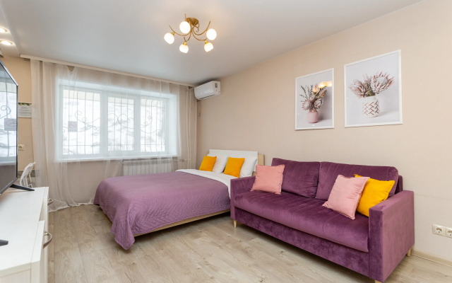 Апартаменты TopHouse на Пологой 60 однокомнатные