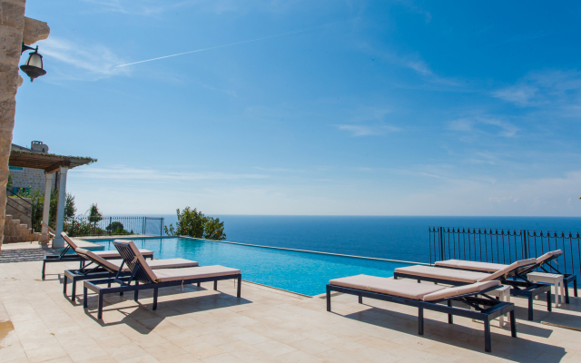 Olive Resort	