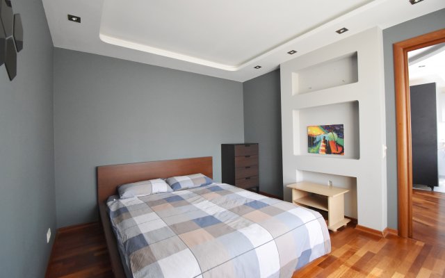 Квартира Просторная 6