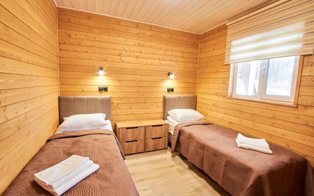 Les i Reka Glamping