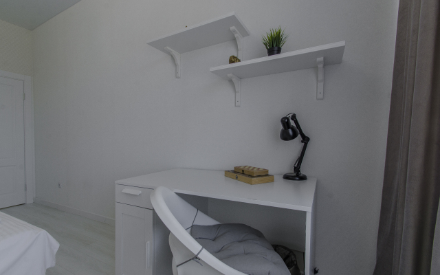 Апартаменты 4 комнатная на заливе