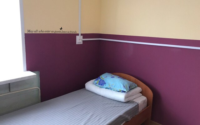 Komandnaya Na Energetikov 4k Kvartira Posutochno Kirishi Lodging House