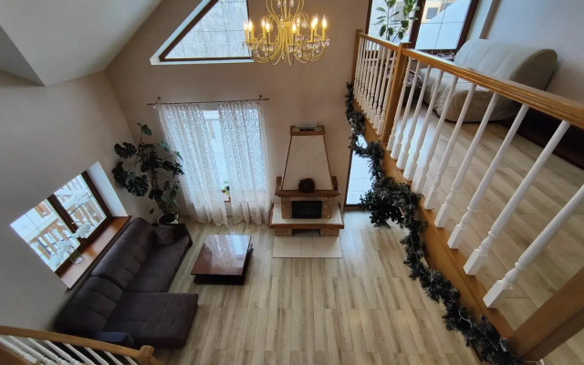Na Leningradskom Shosse Private House