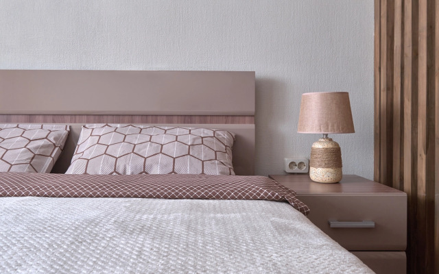 Апартаменты 9 Ночей 12 на Большая Подгорная