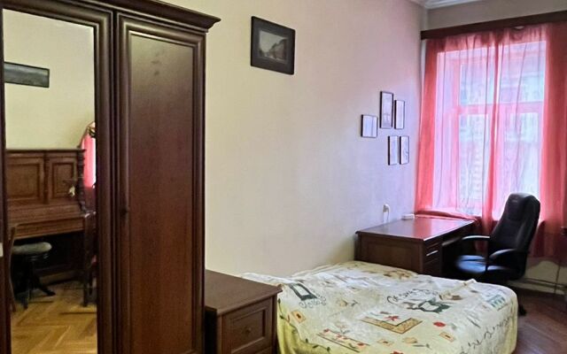 Atmosfernaya Na Zagorodnom Flat