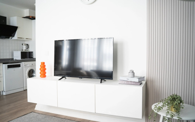 Апартаменты Стильные с отдельной спальней в шаге от Таксим