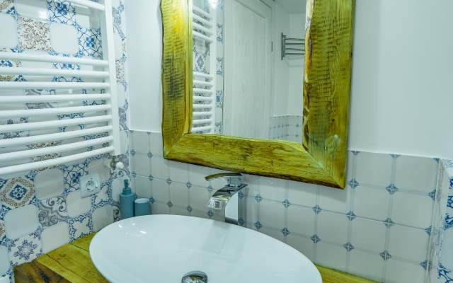 HB Apartments Vasil Petriashvili Apartments
