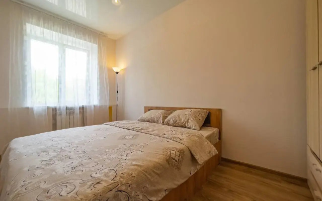 Trehkomnatnaya Flat
