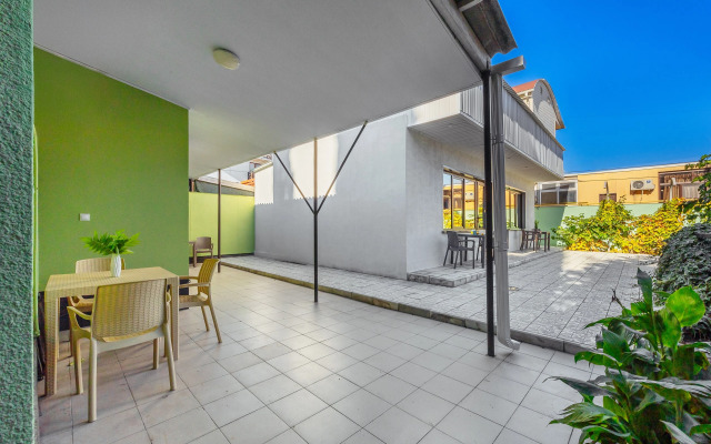 Morel Guest house
