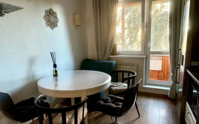 Holmy Nahimovsky Apart Flat