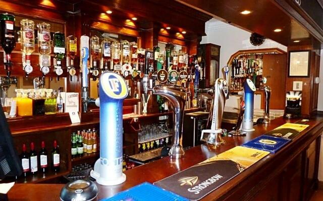 Consort Hotel