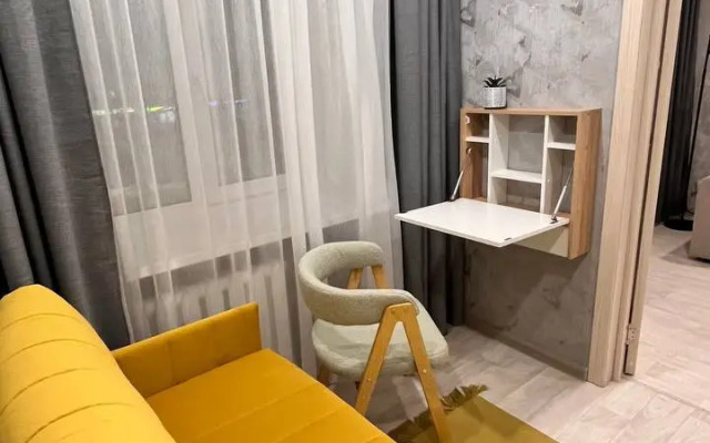 Krasivaya Trekhkomnatnaya V Tsentre Permi Flat