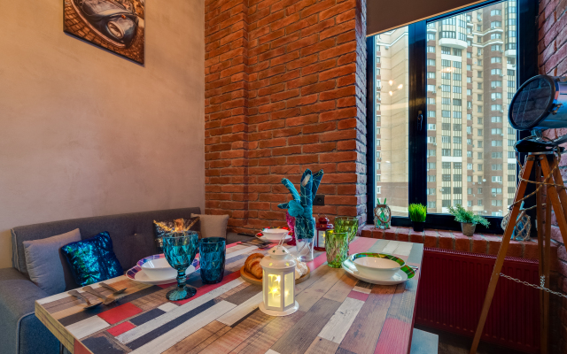 Dvukhurovnevnevye Loft V Tsentre Moskvy Apartments