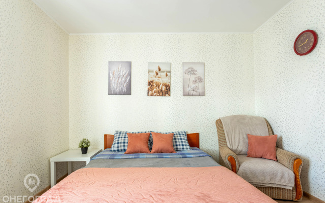 Апартаменты ОнегоГрад У Лотос Плазы