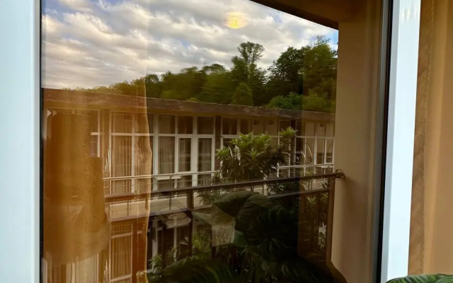 Aloiza Guest House
