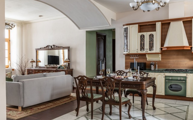 4-room apartment with Parking near the Kremlin