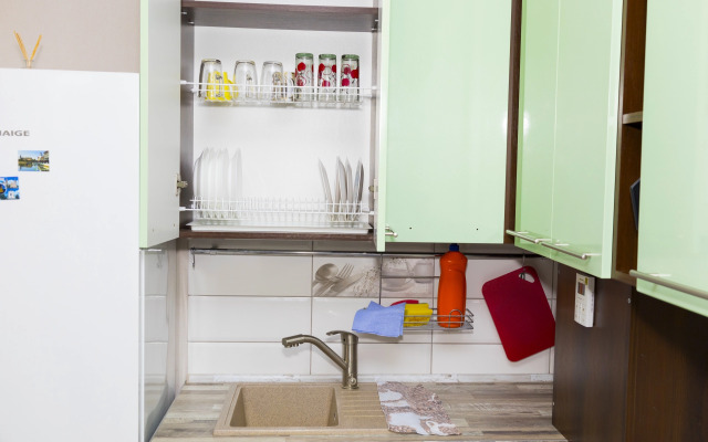 Na Artilleriyskoy Flat