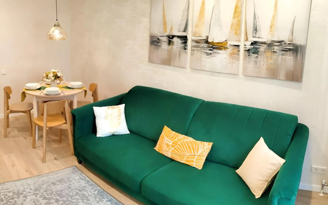 Nedaleko ot Tsentra Sochi na 4 Chelovek Flat