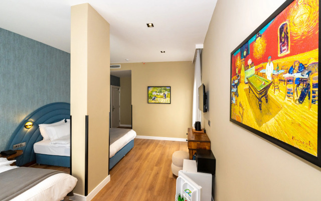 Nenessa Airport Hotel