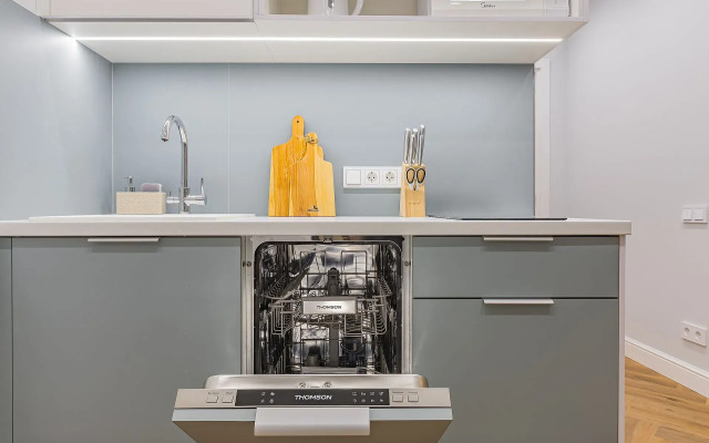 Апартаменты с Панорамным Видом на Волгу на Волжской набережной 26 Сова-Дом