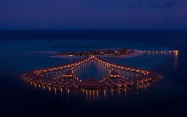 Cinnamon Velifushi Maldives Hotel