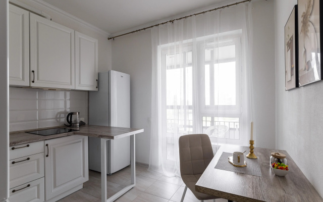 Mira Apartments
