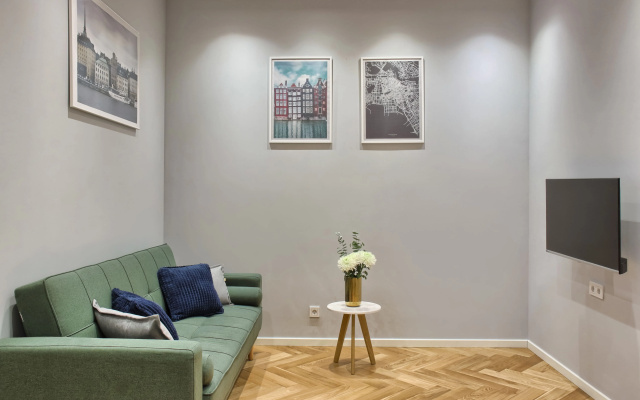 Квартира MyHomeYourHome на Галерной 40