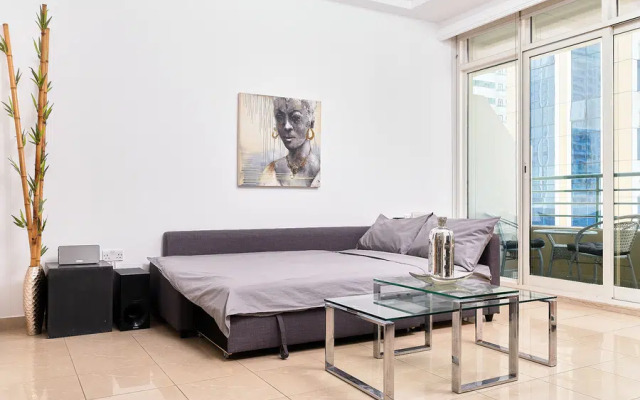 Апартаменты Welcome Home in Marina Crown