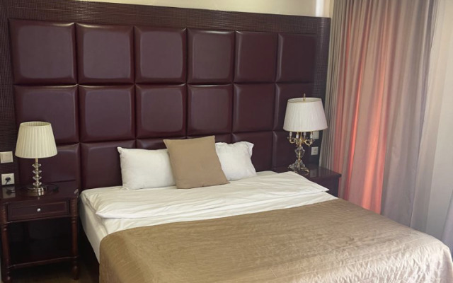 Natali Metekhi Palace Hotel