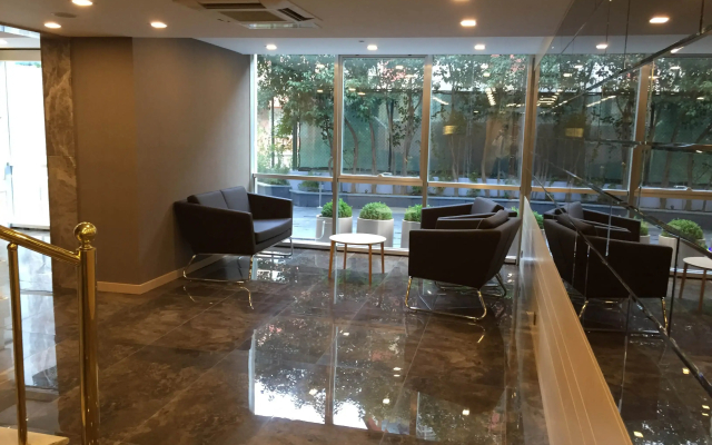 Molton Monapart Mecidiyekoy Hotel