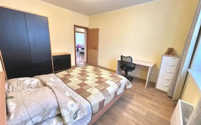 Квартира Уютная трехкомнатная