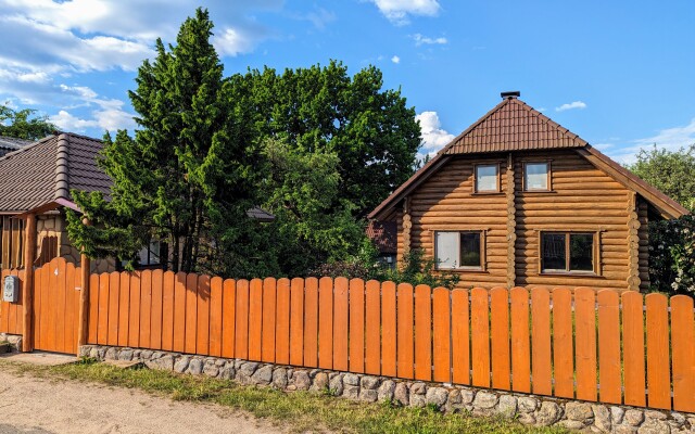 Na Beregu Ozera Naroch Private House