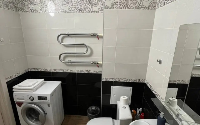 Апартаменты Чистый Взгляд на Шахтеров 66-44 рядом с ТРЦ Планета