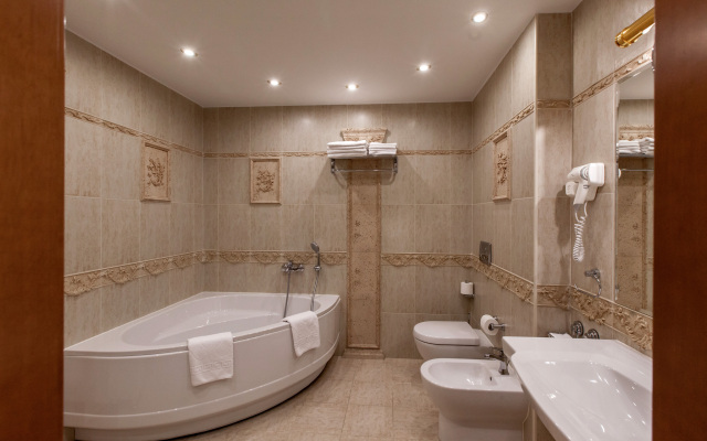Azimut Hotel Stavropol