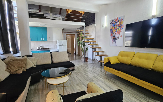 Lake Side City Center Apartments