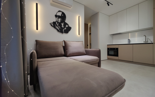 V Novom ZHK Biznes Klassa Golden City 8 Flat