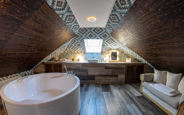 Zen S Vannoj SPA I Terrasoj Villa