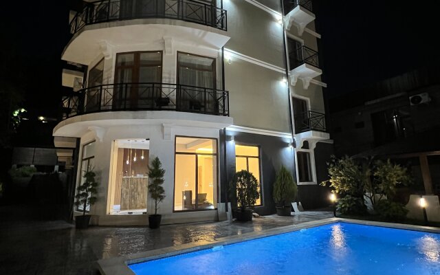 Golden Gagra Hotel