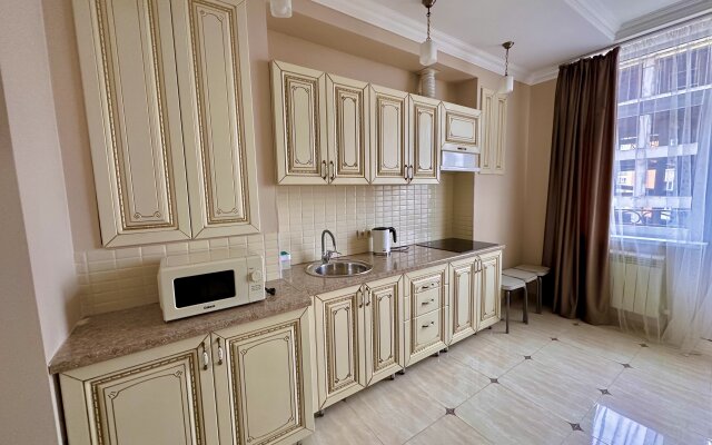 ShikaLad KMV Evro V Novom Dome Flat