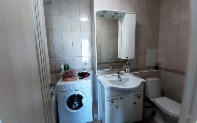 Квартира Светлая Уютная Студия 5 Минут до Метро