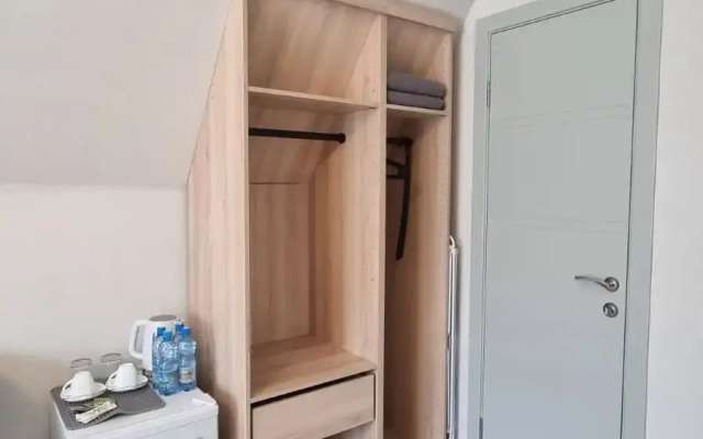 Gd Na Lermontova Guest House