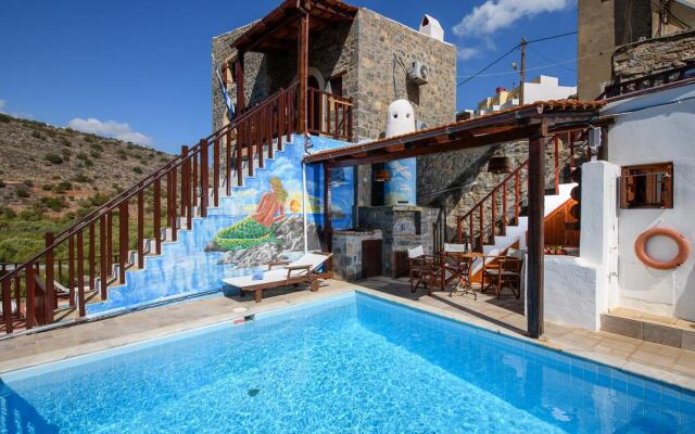 Traditional Homes Guest House