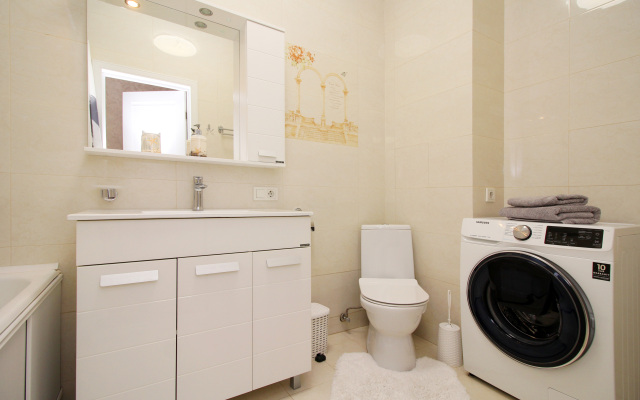 Dvukhkomnatnye S Dizaynerskim Remontom V Zhk Shakhristan Apartments