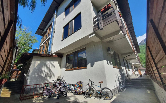 Studiya S Panoramnym Oknom Apartment