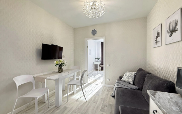 Апартаменты 2-комнатные в элитном квартале Макаенка 12Б