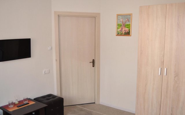 StandArt Guest House