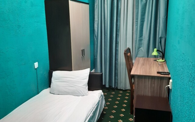 Na Sennoy Guest House