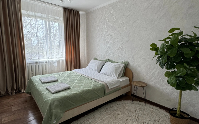 Квартира на Орбите 37